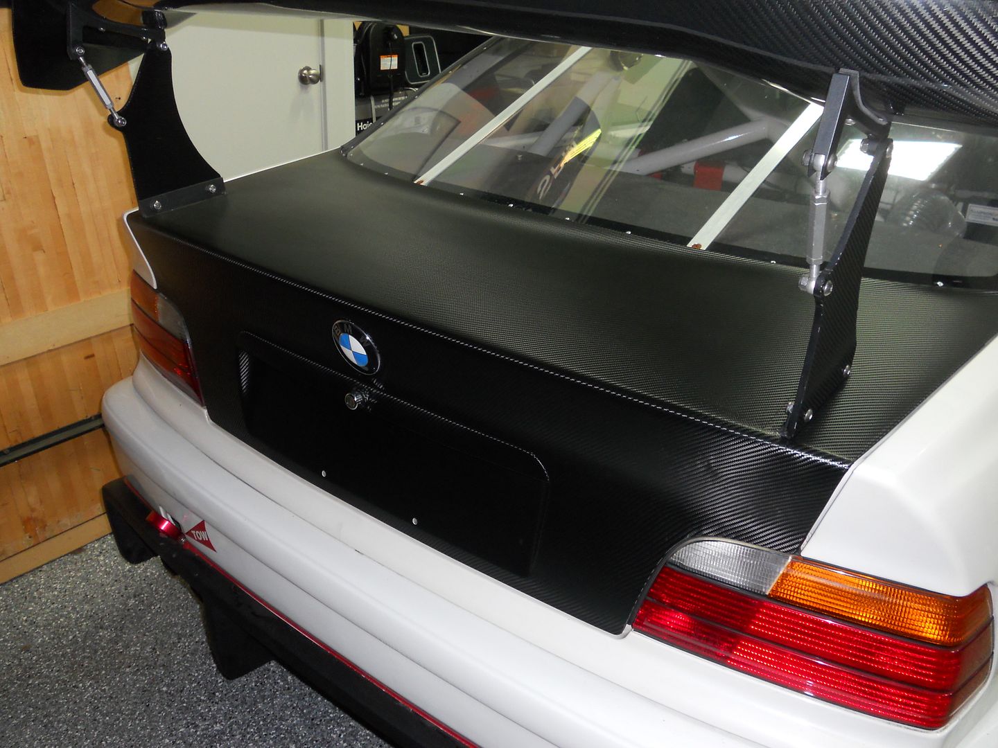Bmw m3 e36 carbon fiber trunk